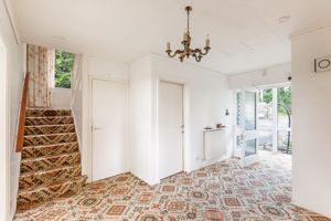 Photo 1- click for photo gallery